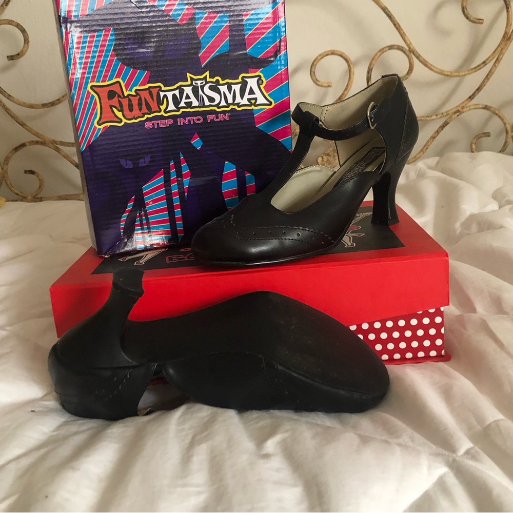 3 inch heel black shoes.